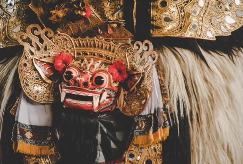 Een draak tijdens de groepsreis Japan
