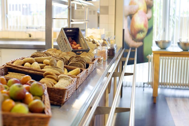 foto van het ontbijtbuffet op taalkamp engels utrecht