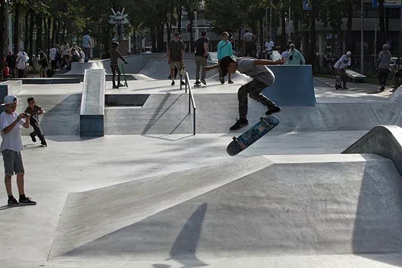 Hoog springen op summer camp rotterdam