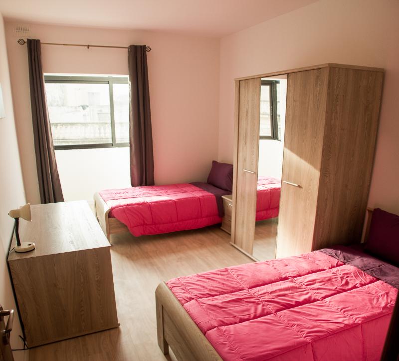 Slaapkamer tijdens taalreis Malta Slaapkamer voor twee tijdens taalreis Malta
