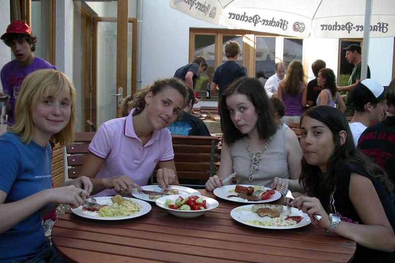 Lunchen tijdens natuurkamp