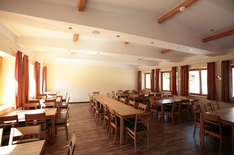 Eetzaal tijdens natuurkamp