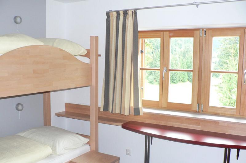 Stapelbed tijdens natuurkamp