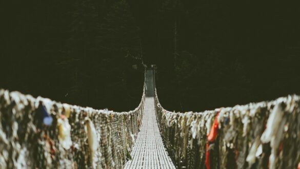 Namche Bazar brug in Nepal als symbool voor het beginnen van je carrière bij Juvigo.