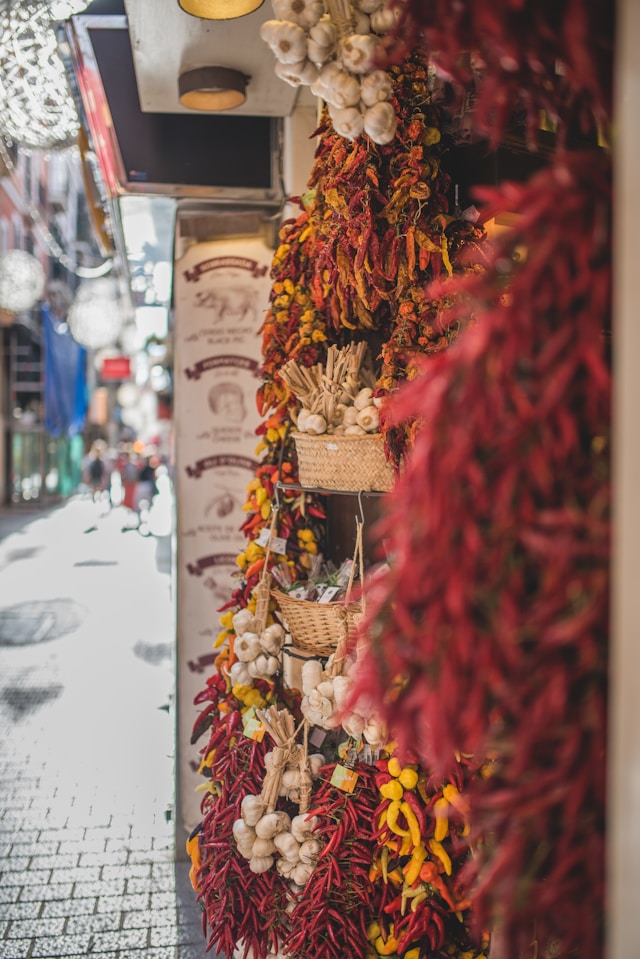 Spaans leren in Spanje, kruiden aan de muur