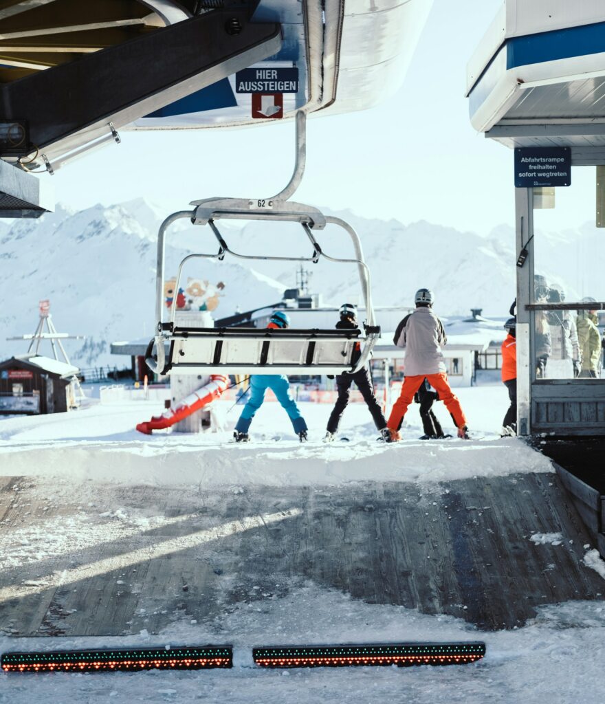 Een skilift in een wintersportgebied voor beginners